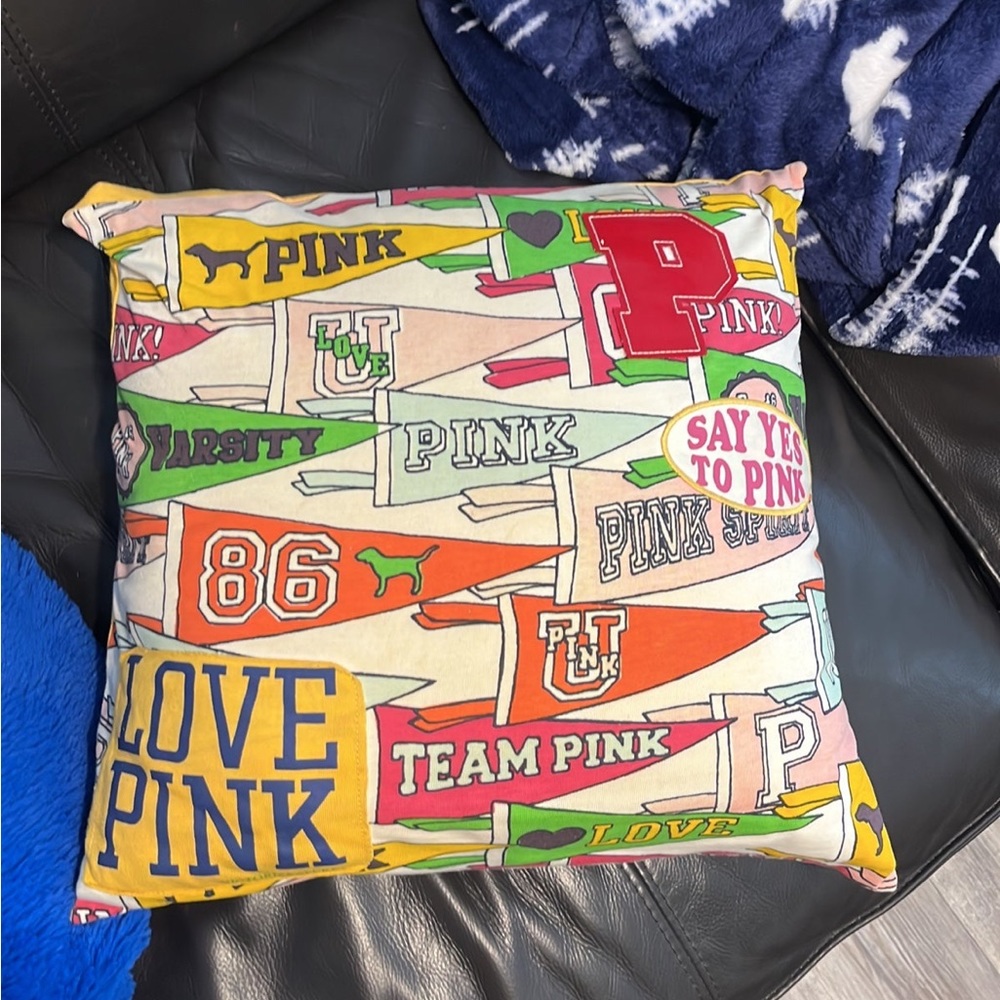 RARE VS PINK flag pillow